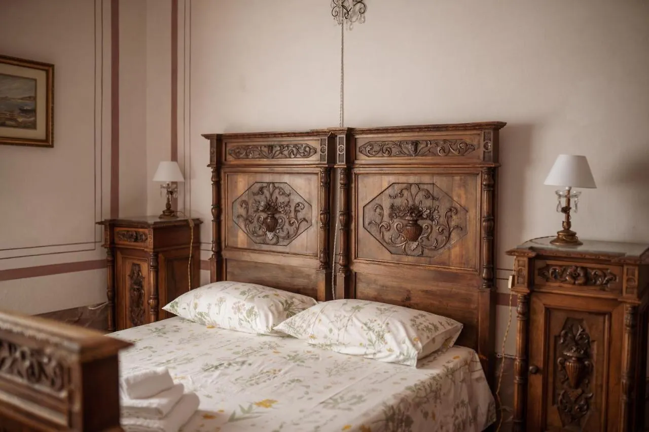 ラ・スペツィア Agriturismo Cerrolungoヴィラ
